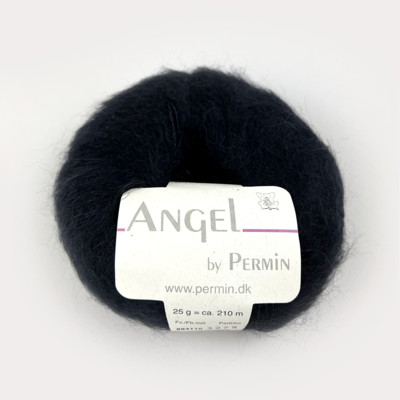 Permin Angel (884110 черный) 70% суперкидмохер, 30% шёлк 25гр/210м