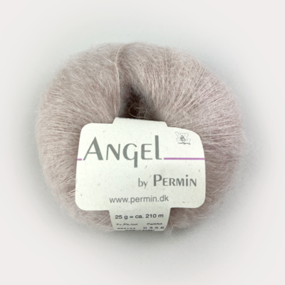 Permin Angel (884154 пудра) 70% суперкидмохер, 30% шёлк 25гр/210м