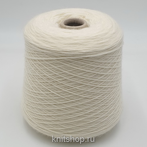 Yak Silk Wool (Naturale молочный) 39%бэби як 47%меринос экстрафайн 6%шелк 8%па 320м/100гр шнурок