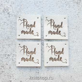 Бирка 22х22мм Hand Knitted белая, пришивная, квадратная, натур.кожа
