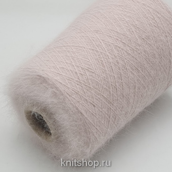 Пушистая Angora 80 (1011 пудра) 80% ангора, 20% па 2/13 650м/100гр
