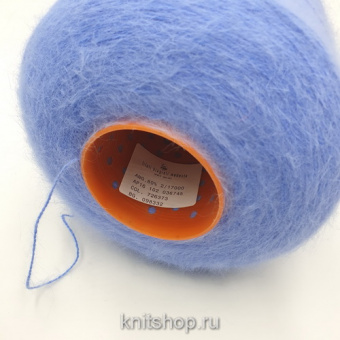 Biagioli Modesto Angora 80 (726373 василёк) 80% ангора, 20% па 2/17 850м/100гр