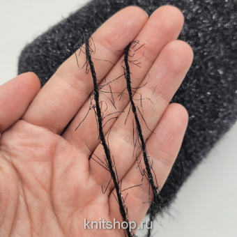 Lineapiu Nicole (250 Nero черный) 55% вискоза, 45% па 400м/100гр реснички с блеском